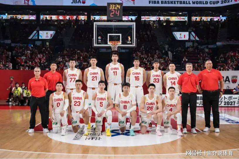 lol-中国男篮两连胜，三大球员必须淘汰，张镇麟很难再加入